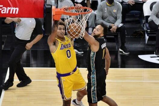 NBA-湖人94-92险胜灰熊取4连胜 詹姆斯26+11+7 戴维斯26+10 NBA-湖人94-92险胜灰熊取4连胜 詹姆斯26+11+7 戴维斯26+10