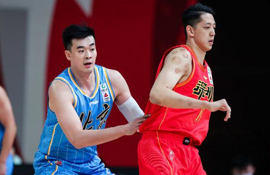 CBA-深圳95-92擒北京取8连胜 顾全29分4抢断 方硕空砍28+6 CBA-深圳95-92擒北京取8连胜 顾全29分4抢断 方硕空砍28+6