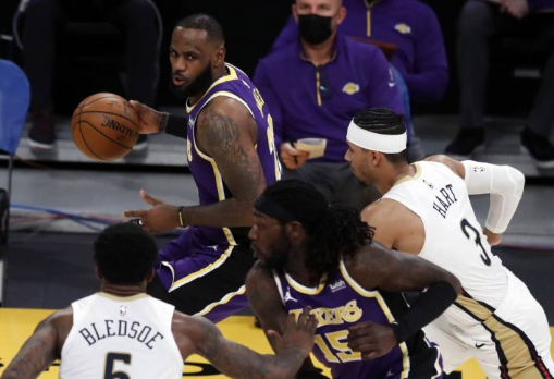 詹皇准3双胖虎空砍21+12 浓眉17分 湖人112-95逆转鹈鹕 詹皇准3双胖虎空砍21+12 浓眉17分 湖人112-95逆转鹈鹕