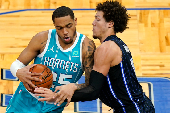 海沃德24分武切维奇28+12 魔术117-108逆转黄蜂止2连败 海沃德24分武切维奇28+12 魔术117-108逆转黄蜂止2连败