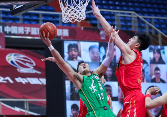 CBA-辽宁117-103轻取深圳9连胜 梅奥24+8郭艾伦13+6 CBA-辽宁117-103轻取深圳9连胜 梅奥24+8郭艾伦13+6