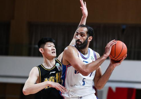 广厦112-108力克四川取2连胜 胡金秋砍24+9拉杜利察26分 广厦112-108力克四川取2连胜 胡金秋砍24+9拉杜利察26分