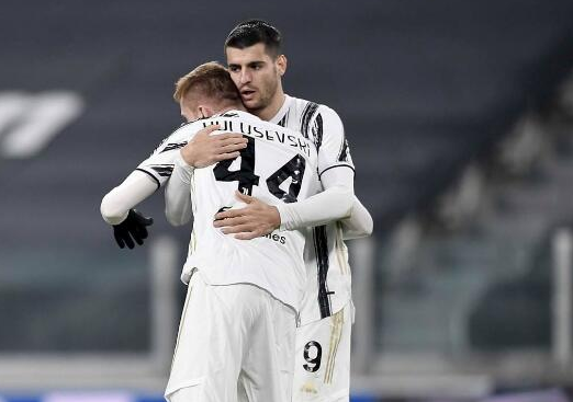 意杯-尤文图斯4-0斯帕尔晋级四强 莫拉塔点射库卢传射 意杯-尤文图斯4-0斯帕尔晋级四强 莫拉塔点射库卢传射