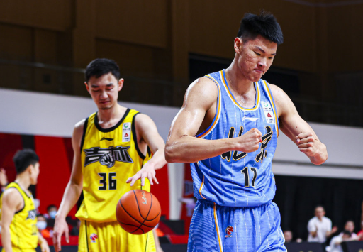 方硕失绝平三分 吉林105-102擒北京 琼斯38+9+7姜宇星14+11 方硕失绝平三分 吉林105-102擒北京 琼斯38+9+7姜宇星14+11