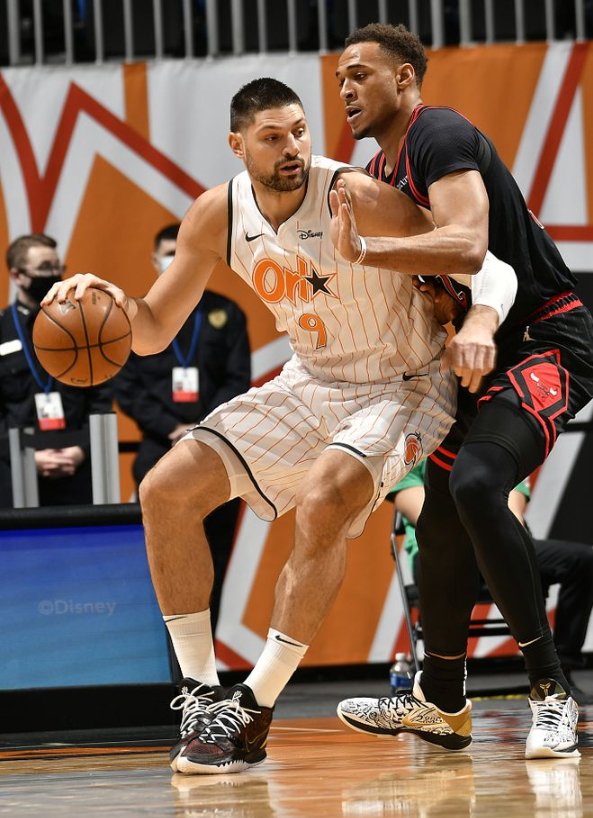 魔术123-119险胜公牛 武切维奇43+19 富尼耶20分 拉文26+8 魔术123-119险胜公牛 武切维奇43+19 富尼耶20分 拉文26+8