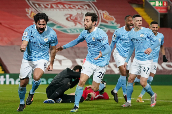 英超-曼城4-1大胜利物浦 京多安双响阿利森两度送礼 英超-曼城4-1大胜利物浦 京多安双响阿利森两度送礼