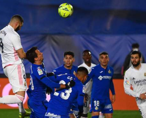 西甲-皇马2-0完胜赫塔菲 门迪进球本泽马破门+中柱 西甲-皇马2-0完胜赫塔菲 门迪进球本泽马破门+中柱