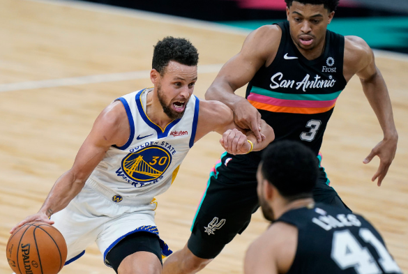 库里32分德罗赞12分 勇士7人上双114-91胜马刺成功复仇 库里32分德罗赞12分 勇士7人上双114-91胜马刺成功复仇