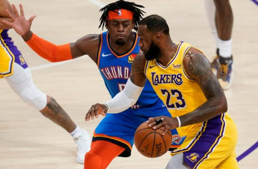 NBA-湖人114-113险胜雷霆 詹姆斯25+6 哈雷尔20分 霍福德25+8 NBA-湖人114-113险胜雷霆 詹姆斯25+6 哈雷尔20分 霍福德25+8