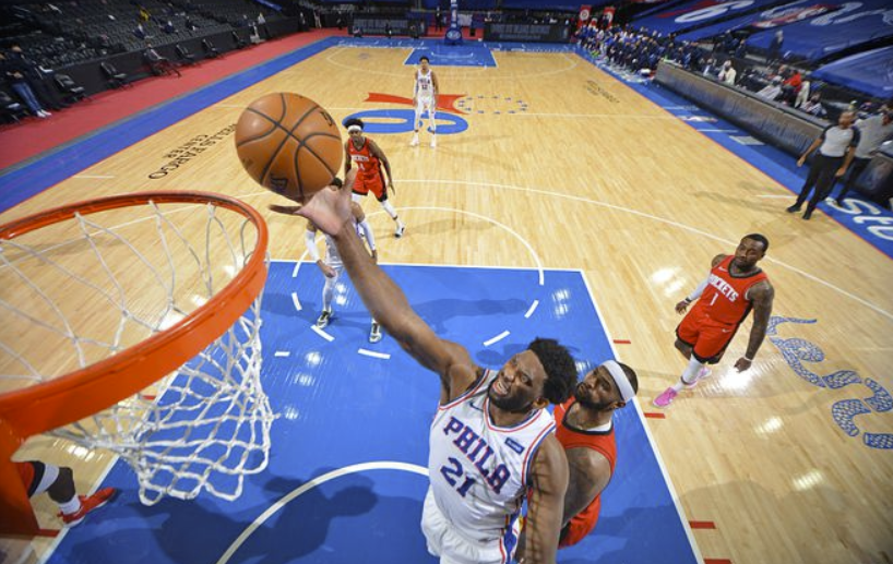 76人118-113送火箭7连败 恩比德31+11+9 小库里25分 沃尔28+7 76人118-113送火箭7连败 恩比德31+11+9 小库里25分 沃尔28+7