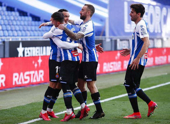 西乙-西班牙人1-0小胜萨瓦德尔 武磊连续三轮未获出场机会 西乙-西班牙人1-0小胜萨瓦德尔 武磊连续三轮未获出场机会