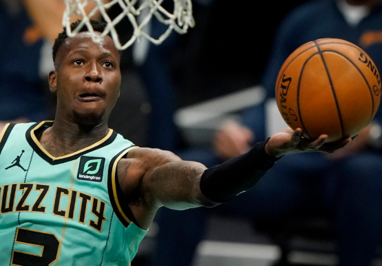 库里缺席罗齐尔36分献绝杀 黄蜂102-100险胜勇士避连败 库里缺席罗齐尔36分献绝杀 黄蜂102-100险胜勇士避连败