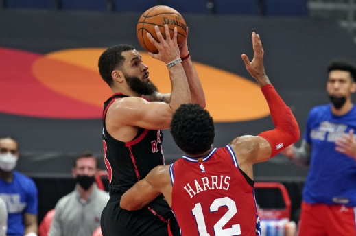 范弗里特23+9恩比德25+17 猛龙110-103击败76人迎四连胜 范弗里特23+9恩比德25+17 猛龙110-103击败76人迎四连胜