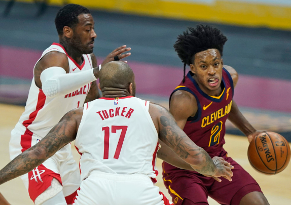 阿伦26+18+5帽沃尔20分 火箭96-112不敌骑士遭9连败 阿伦26+18+5帽沃尔20分 火箭96-112不敌骑士遭9连败