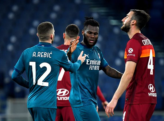 意甲-米兰2-1战胜罗马落后国米4分 雷比奇破门+伤退 意甲-米兰2-1战胜罗马落后国米4分 雷比奇破门+伤退