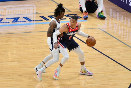 比尔21分威少20+10 瓦兰29+20 灰熊主场127-112擒奇才 比尔21分威少20+10 瓦兰29+20 灰熊主场127-112擒奇才