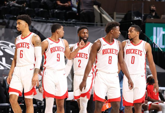 小波特27+8 火箭99-114不敌爵士 追平队史最长15连败纪录 小波特27+8 火箭99-114不敌爵士 追平队史最长15连败纪录