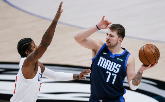 NBA-小卡22+7+8+4断 东契奇25+16+10 快船力克独行侠 NBA-小卡22+7+8+4断 东契奇25+16+10 快船力克独行侠