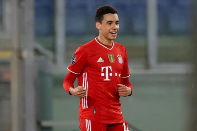 德国队公布26人豪华名单!拜仁7将领衔 锋线2大超新星入选 德国队公布26人豪华名单!拜仁7将领衔 锋线2大超新星入选