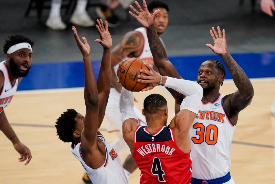 威少13+18+9巴雷特两双 尼克斯106-102逆转奇才取两连胜 威少13+18+9巴雷特两双 尼克斯106-102逆转奇才取两连胜