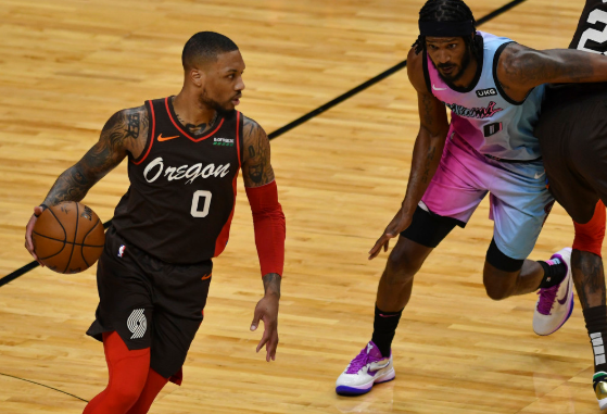 CJ35分热巴准三双 利拉德罚球绝杀 开拓者125-122险胜热火 CJ35分热巴准三双 利拉德罚球绝杀 开拓者125-122险胜热火