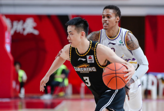 赵继伟13分17助攻大韩23+16 郭艾伦缺阵 辽宁91-85逆转北控 赵继伟13分17助攻大韩23+16 郭艾伦缺阵 辽宁91-85逆转北控