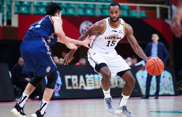 CBA-辽宁6人上双112-83轻取同曦 弗格首秀砍27分赵继伟14+8 CBA-辽宁6人上双112-83轻取同曦 弗格首秀砍27分赵继伟14+8