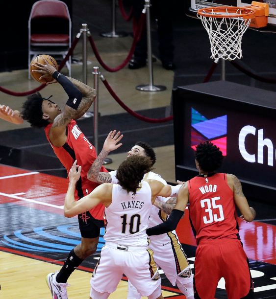 球哥27+9奥利尼克26分 鹈鹕7人上双以122-115送火箭4连败 球哥27+9奥利尼克26分 鹈鹕7人上双以122-115送火箭4连败