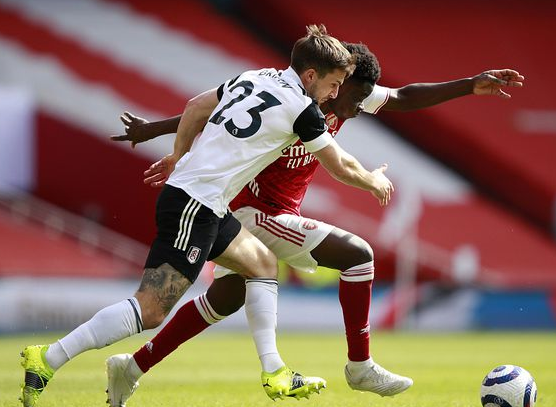 英超-阿森纳1-1闷平富勒姆 加布里埃尔送点恩凯迪亚补时救主 英超-阿森纳1-1闷平富勒姆 加布里埃尔送点恩凯迪亚补时救主