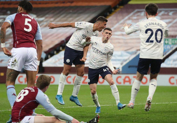 英超-曼城客场2-1逆转维拉 B席两助福登建功斯通斯卡什染红 英超-曼城客场2-1逆转维拉 B席两助福登建功斯通斯卡什染红