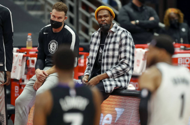 24日NBA前瞻:杜兰特或复出战凯尔特人 库里约基奇MVP对决 24日NBA前瞻:杜兰特或复出战凯尔特人 库里约基奇MVP对决