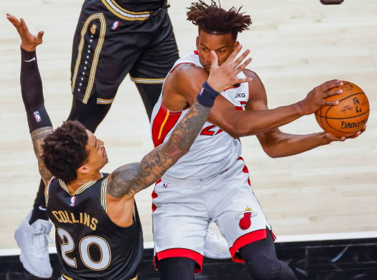 特雷-杨缺阵巴特勒19分 残阵老鹰6人上双以118-103扑灭热火 特雷-杨缺阵巴特勒19分 残阵老鹰6人上双以118-103扑灭热火