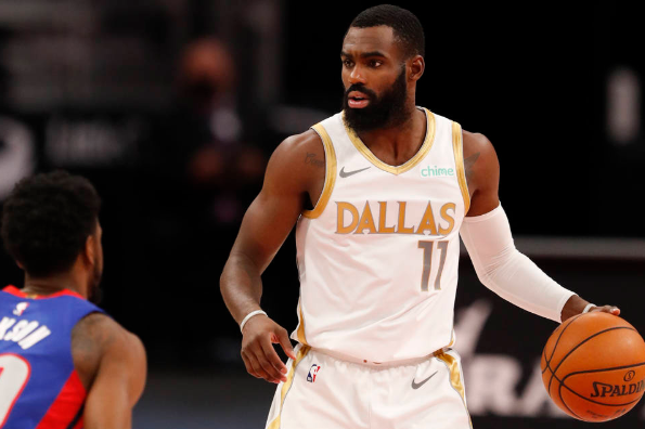 独行侠115-105力克活塞 哈达威42分创生涯新高 东契奇缺阵 独行侠115-105力克活塞 哈达威42分创生涯新高 东契奇缺阵