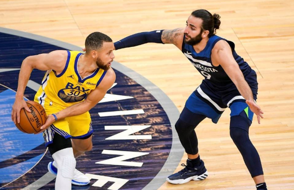 森林狼126-114击退勇士 库里空砍37+8维金斯27分 森林狼126-114击退勇士 库里空砍37+8维金斯27分