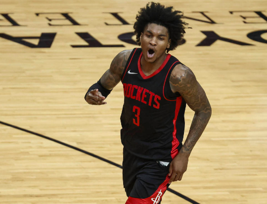 30日NBA纪录:库里打破科比纪录 狼队队史1000胜 30日NBA纪录:库里打破科比纪录 狼队队史1000胜