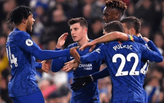 英超前瞻:切尔西力求3分稳固前四 图赫尔或轮换 英超前瞻:切尔西力求3分稳固前四 图赫尔或轮换