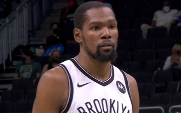 杜兰特空砍42分 字母哥无解49分 篮网114-117惜败雄鹿 杜兰特空砍42分 字母哥无解49分 篮网114-117惜败雄鹿