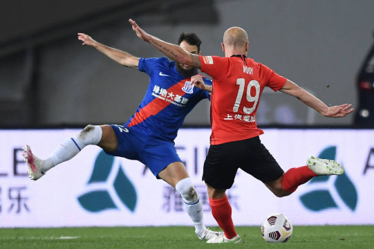 中超-申花1-1战平10人海港 穆伊远射巴索戈补时点杀 中超-申花1-1战平10人海港 穆伊远射巴索戈补时点杀