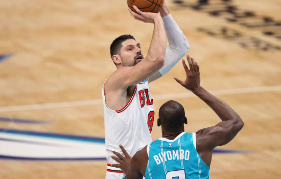 武神29+14拉文复出砍13分 公牛7人上双以120-99轻取黄蜂 武神29+14拉文复出砍13分 公牛7人上双以120-99轻取黄蜂