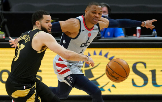 7日NBA纪录:欧文篮网生涯第8次40+ 西卡追平生涯最高分 7日NBA纪录:欧文篮网生涯第8次40+ 西卡追平生涯最高分