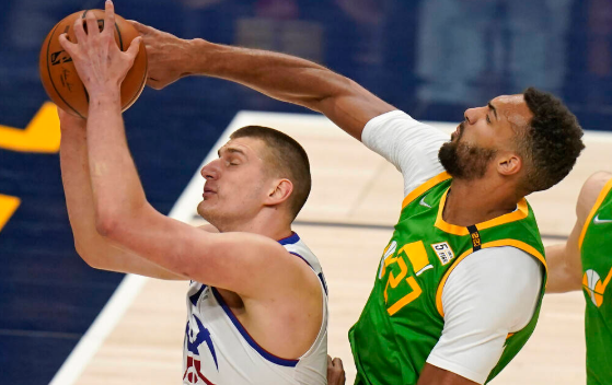 博格达48分创新高约基奇准三双 爵士127-120逆转掘金4连胜 博格达48分创新高约基奇准三双 爵士127-120逆转掘金4连胜