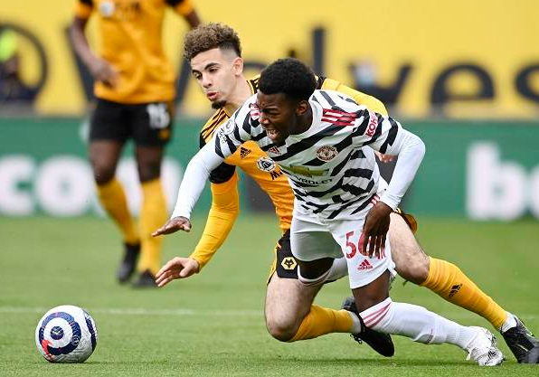 英超-曼联2-1狼队锁定亚军 埃兰加破门马塔点射 英超-曼联2-1狼队锁定亚军 埃兰加破门马塔点射