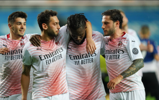 意甲-AC米兰2-0反超亚特兰大列次席重回欧冠 凯西点射梅开二度 意甲-AC米兰2-0反超亚特兰大列次席重回欧冠 凯西点射梅开二度