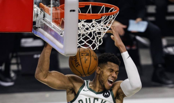 雄鹿132-98擒热火大比分2-0 字母哥31+13+6巴特勒10分 雄鹿132-98擒热火大比分2-0 字母哥31+13+6巴特勒10分