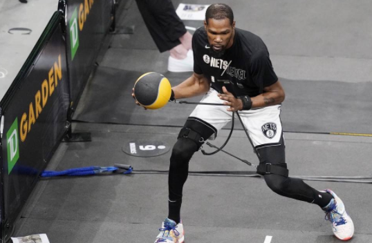 31日NBA纪录:哈登季后赛助攻新高 篮网三巨头平历史 31日NBA纪录:哈登季后赛助攻新高 篮网三巨头平历史