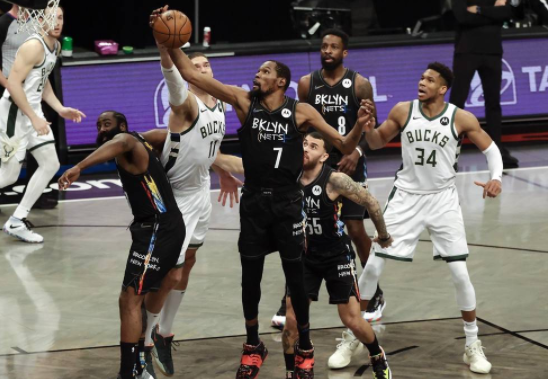 杜兰特打满全场49+10+17 哈登5分篮网114-108胜雄鹿3-2 杜兰特打满全场49+10+17 哈登5分篮网114-108胜雄鹿3-2