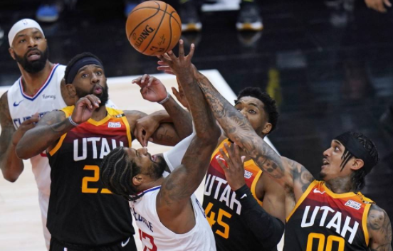 小卡缺战乔治37+16扛大梁 快船119-111胜爵士总比分3-2 小卡缺战乔治37+16扛大梁 快船119-111胜爵士总比分3-2