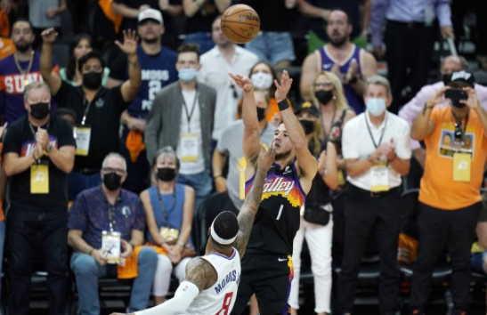 布克40+13+11乔治34分 太阳6人上双以120-114击败快船总分1-0 布克40+13+11乔治34分 太阳6人上双以120-114击败快船总分1-0