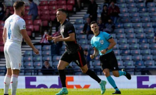 欧洲杯-克罗地亚VS苏格兰前瞻:谁赢谁晋级 预定对攻大战 欧洲杯-克罗地亚VS苏格兰前瞻:谁赢谁晋级 预定对攻大战