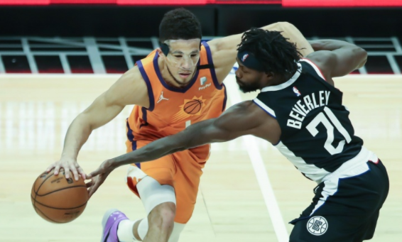 太阳84-80快船拿到赛点 布克25分 保罗18+7 艾顿19+22 乔治23+16 太阳84-80快船拿到赛点 布克25分 保罗18+7 艾顿19+22 乔治23+16